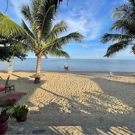 Mecaja Beach House Hotel Roxas  Exterior photo